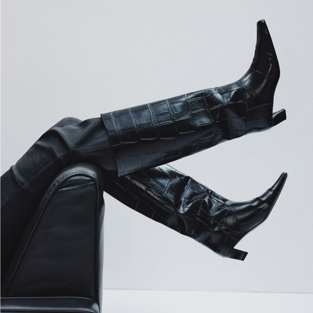 BNWT H&M Croc Black Knee-High Boots